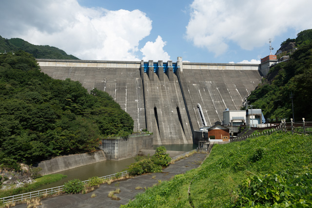 kusaki-dam-01-large.jpg