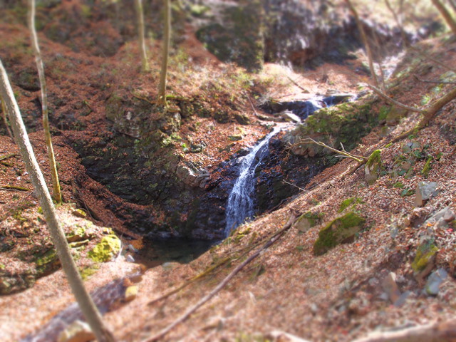 waterfall-01-large.jpg